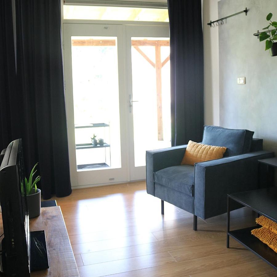 Bed And Breakfast 'Wij En De Zande' - Kamer Met Vide Kamperveen Ngoại thất bức ảnh